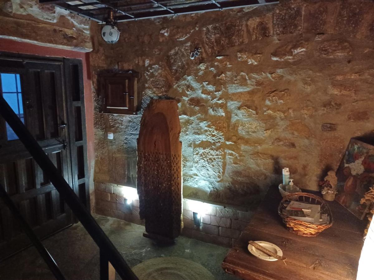 فيلا La Vieja Escuela Fuentes de Rubielos المظهر الخارجي الصورة
