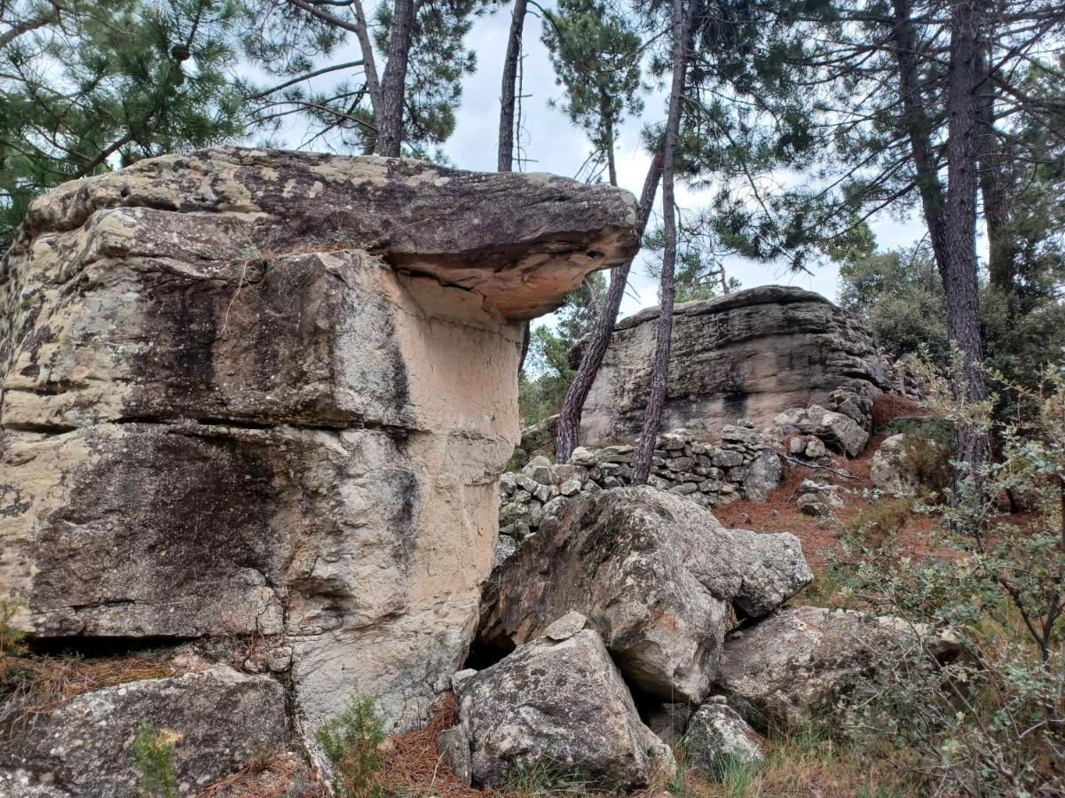 فيلا La Vieja Escuela Fuentes de Rubielos المظهر الخارجي الصورة