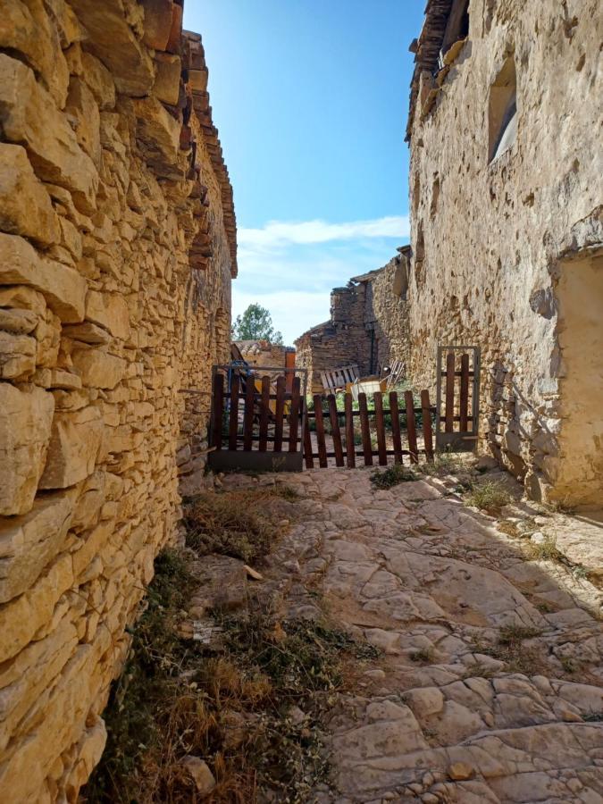 فيلا La Vieja Escuela Fuentes de Rubielos المظهر الخارجي الصورة